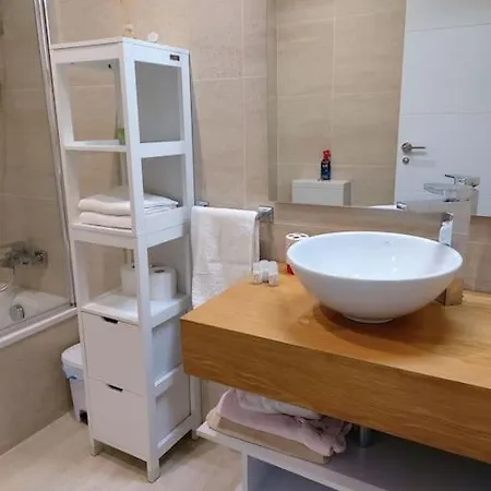 Torre D'arenas, Playa Victoria, Piscina Y Parking Апартаменты *