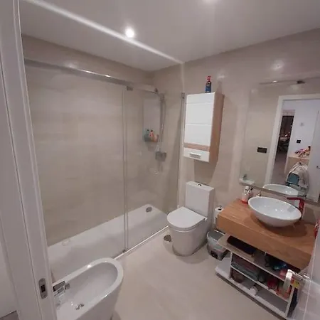 Apartamento Torre D'arenas, Playa Victoria, Piscina Y Parking